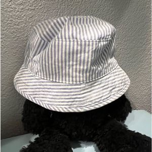 Gap kids bucket hat